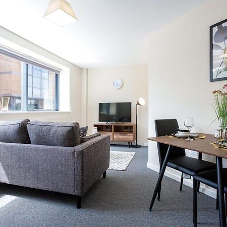Stylish And Modern 1 Bedroom Apartment แมนเชสเตอร์ ภายนอก รูปภาพ