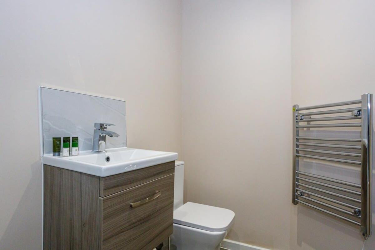 Stylish And Modern 1 Bedroom Apartment แมนเชสเตอร์ ภายนอก รูปภาพ
